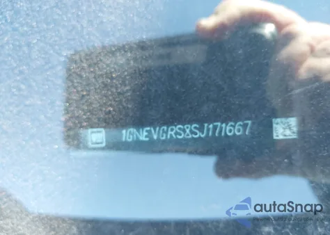 2025 Chevrolet Traverse Awd Lt z USA, uszkodzony, nr VIN 1GNEVGRS8SJ171667